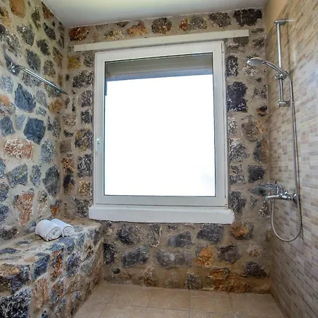 Helios Villa Kalathos